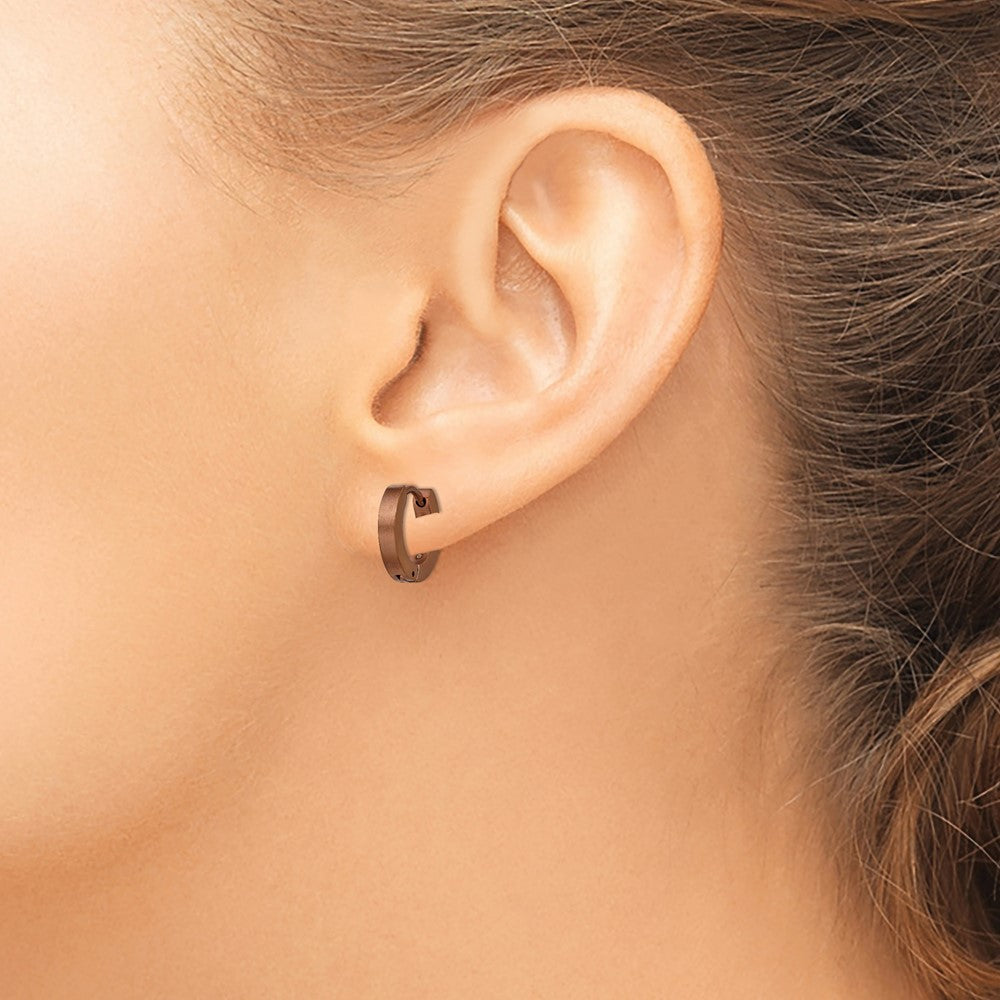 Stainless Steel Brushed Brown IP-plated 2mm Hinged Hoop Earrings