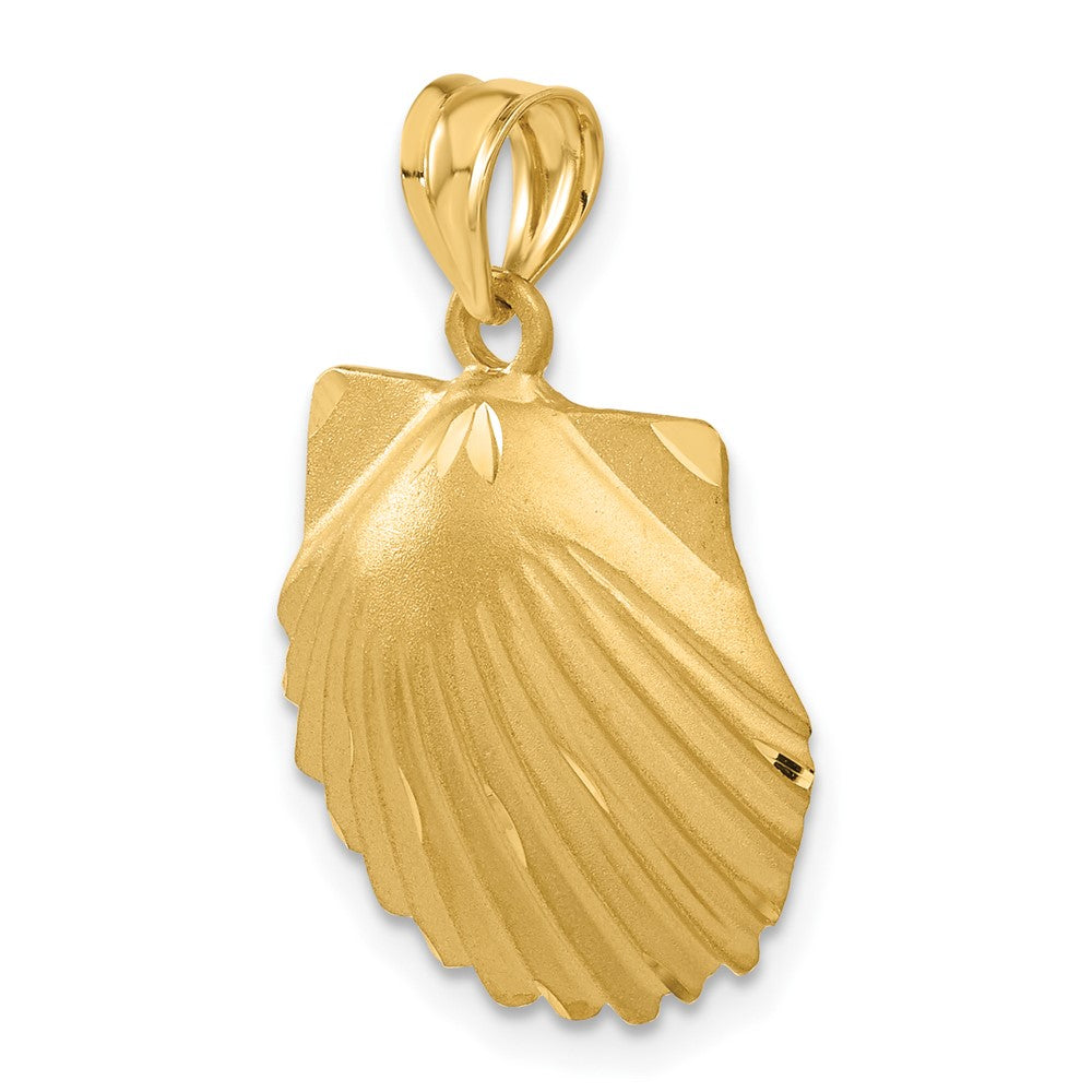 14k Seashell Pendant